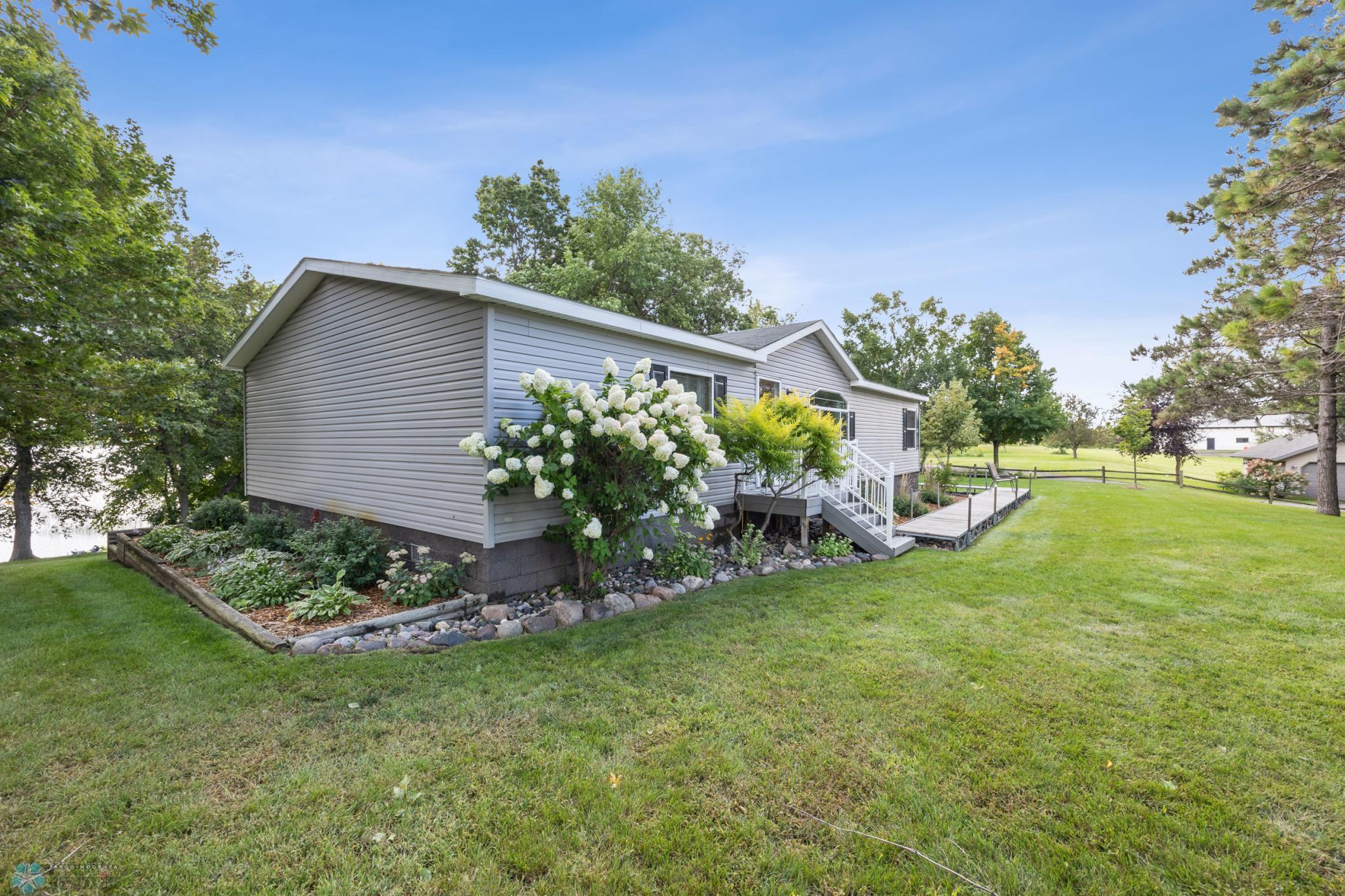 46520 Poss Beach Road Pelican Rapids, MN 56572 - Photo 32 of 41