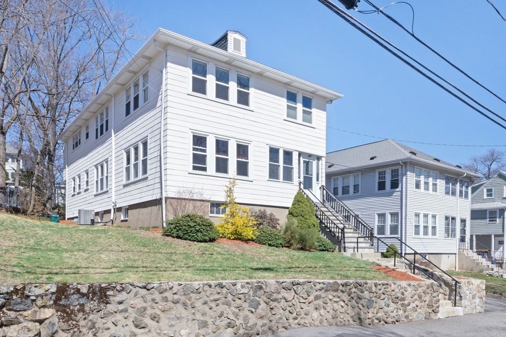 74 Elson Road, Unit 1 Waltham, MA 02451 - Photo 1 of 37 Gallery Image 1