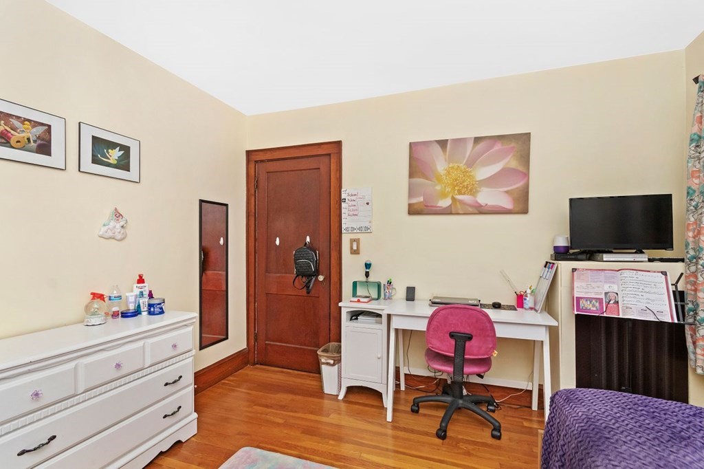 74 Elson Road, Unit 1 Waltham, MA 02451 - Photo 18 of 37 Gallery Image 18