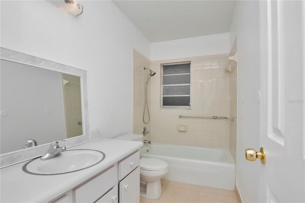 2209 Boxwood Way Brandon, FL 33511 - Photo 14 of 25