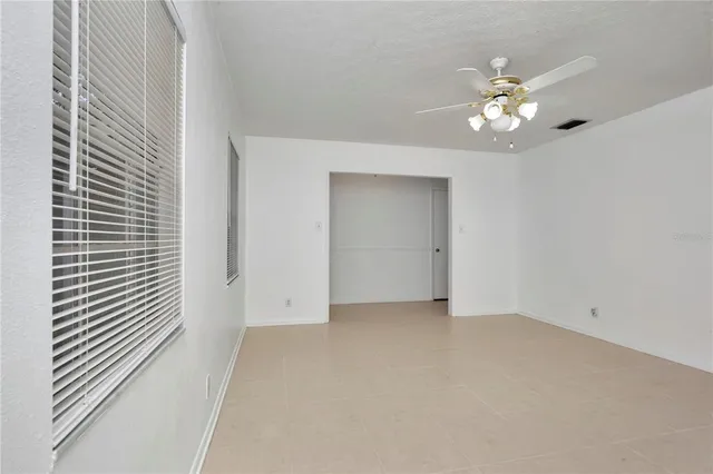 $399,999 | 2209 Boxwood Way, Brandon, FL 33511