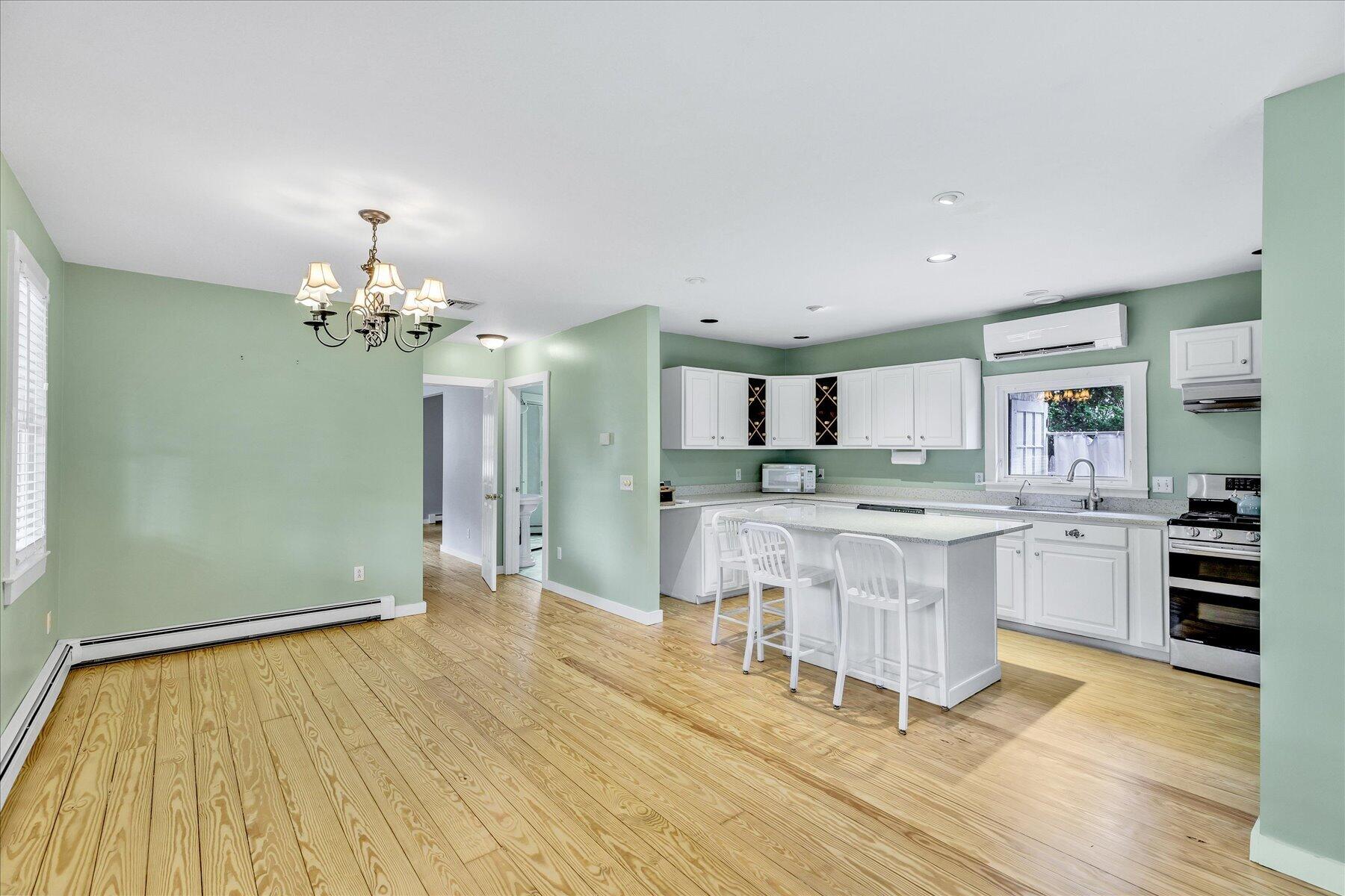 59 Nye Road Falmouth, MA 02540 - Photo 9 of 36 Dining and Kitchen - stage