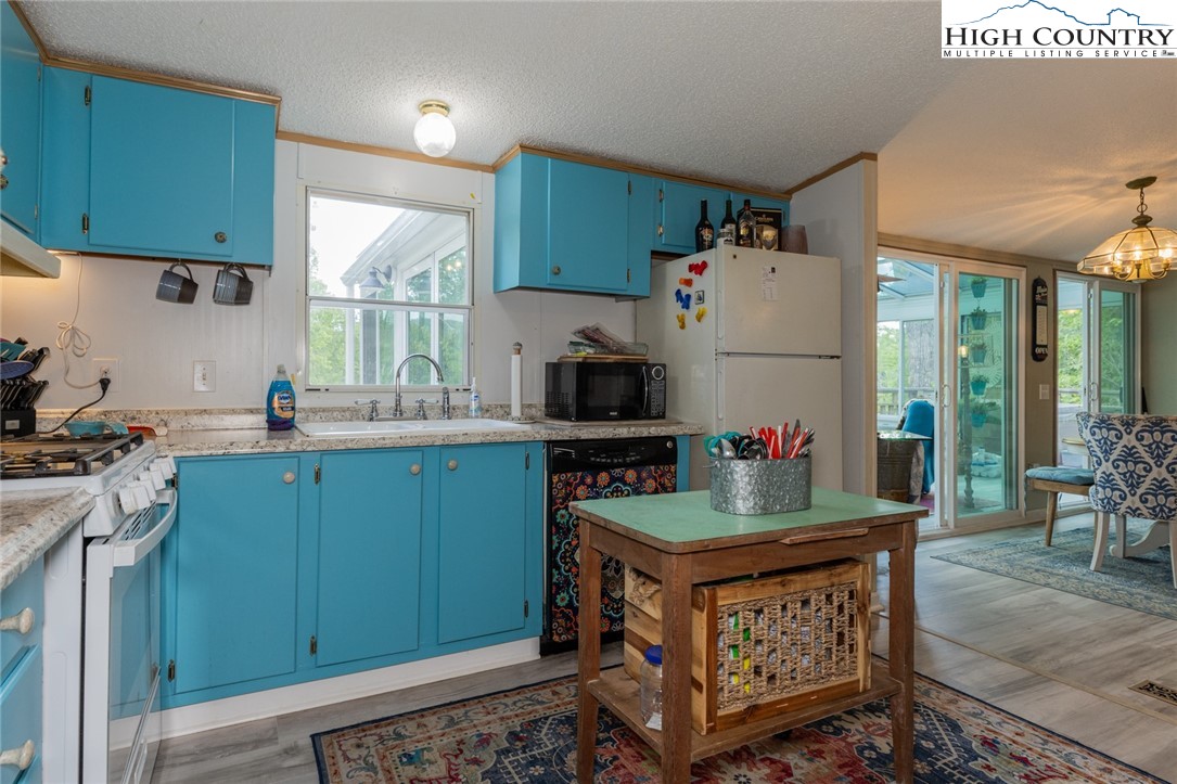 509 Leon Coffey Road Blowing Rock, NC 28605 - Photo 25 of 49