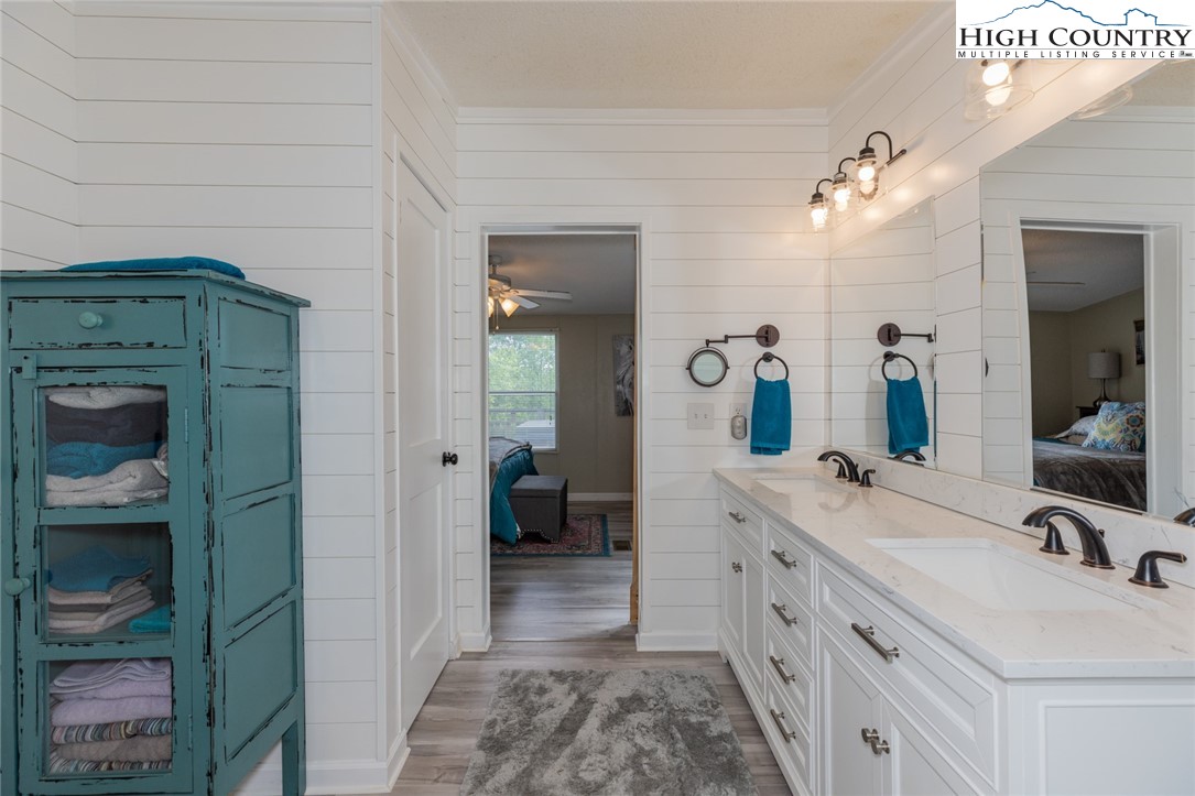 509 Leon Coffey Road Blowing Rock, NC 28605 - Photo 10 of 49