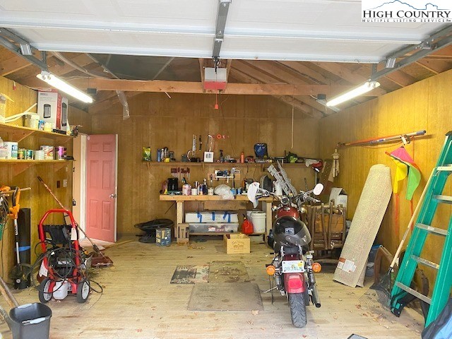 118 Raven Road Beech Mountain, NC 28604 - Photo 44 of 46 Gallery Image 44