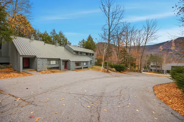 $659,000 | 21 Osseo Road, Unit 3, Lincoln, NH 03251