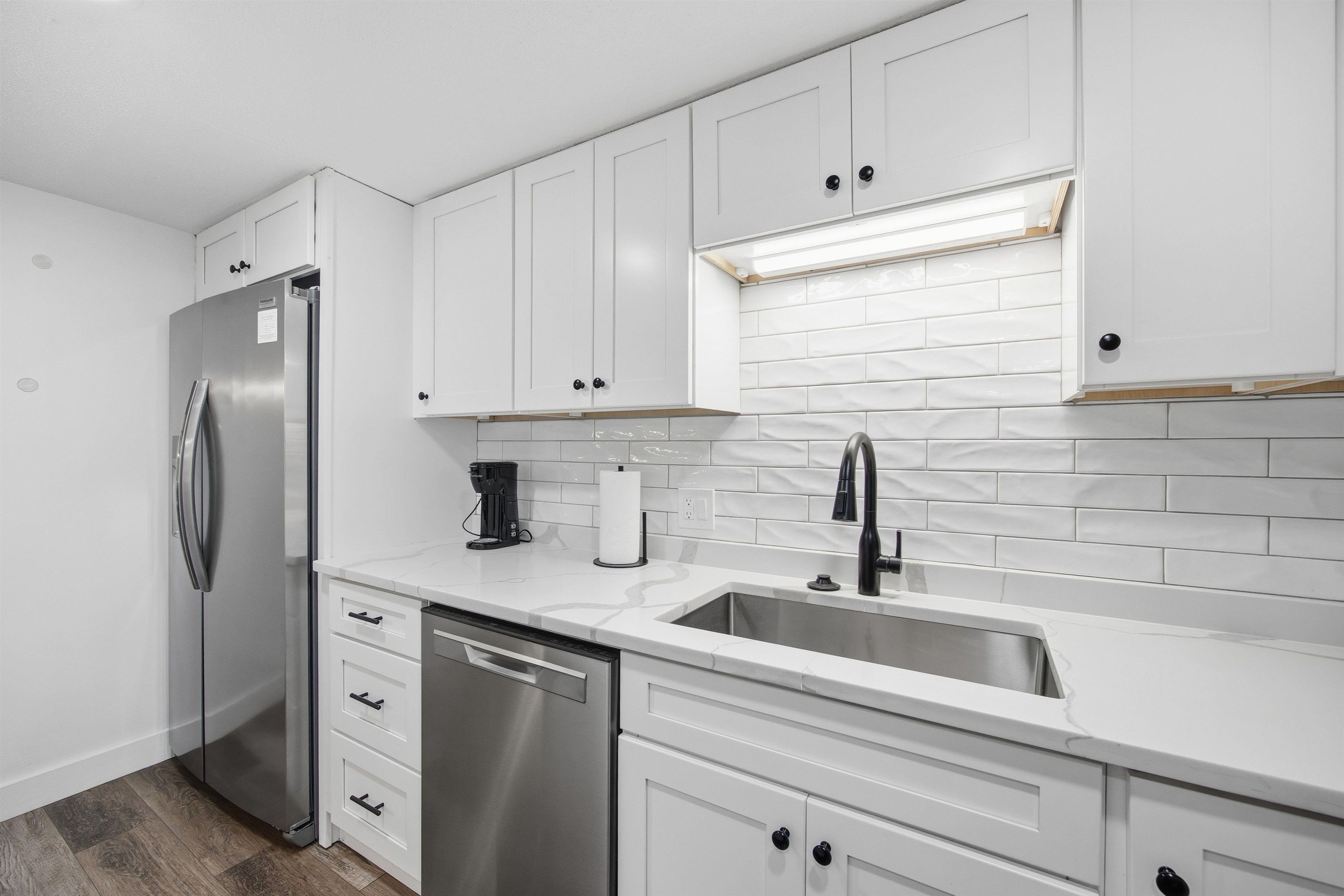 21 Osseo Road, Unit 3 Lincoln, NH 03251 - Photo 19 of 36