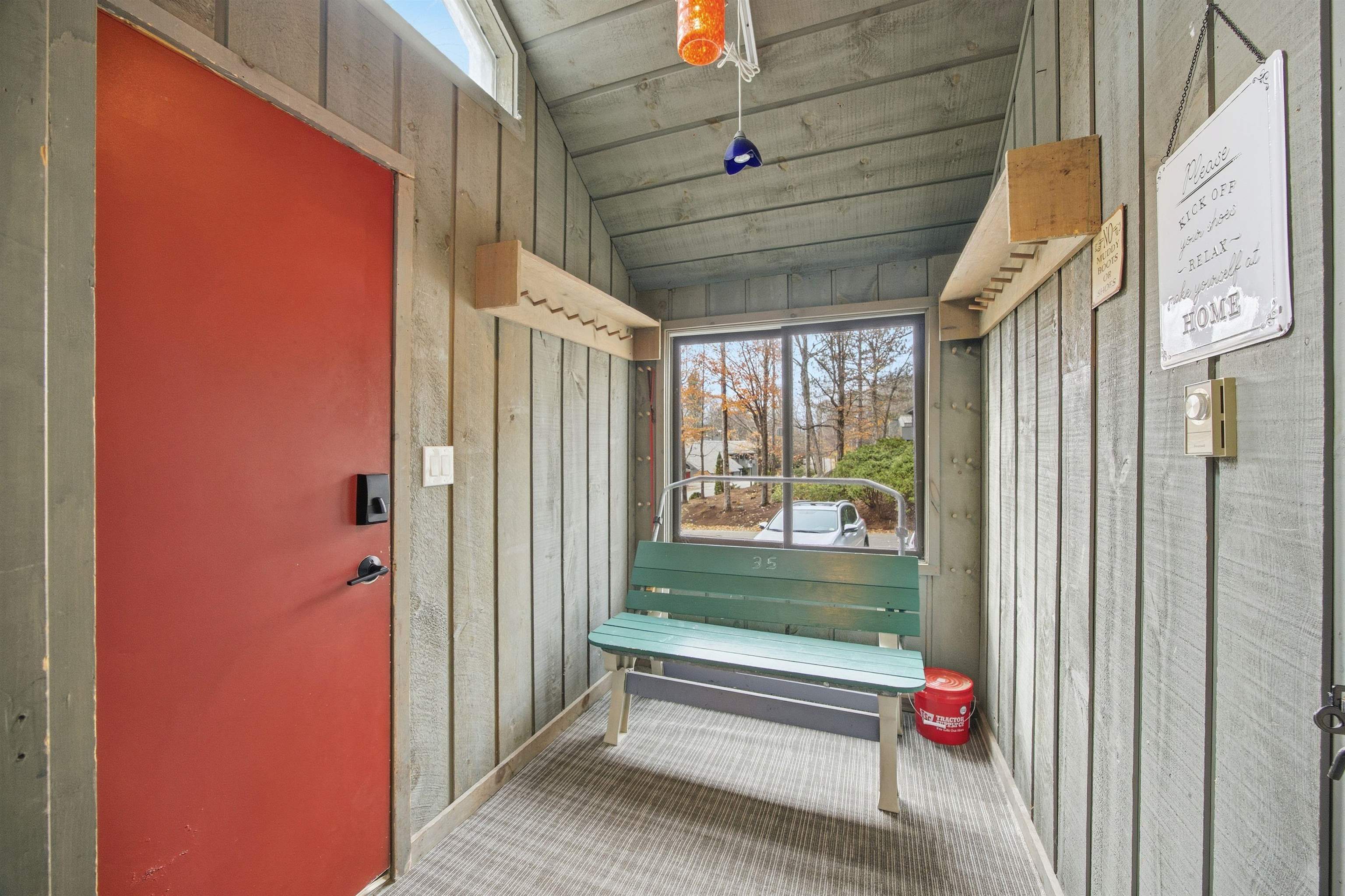 21 Osseo Road, Unit 3 Lincoln, NH 03251 - Photo 6 of 36