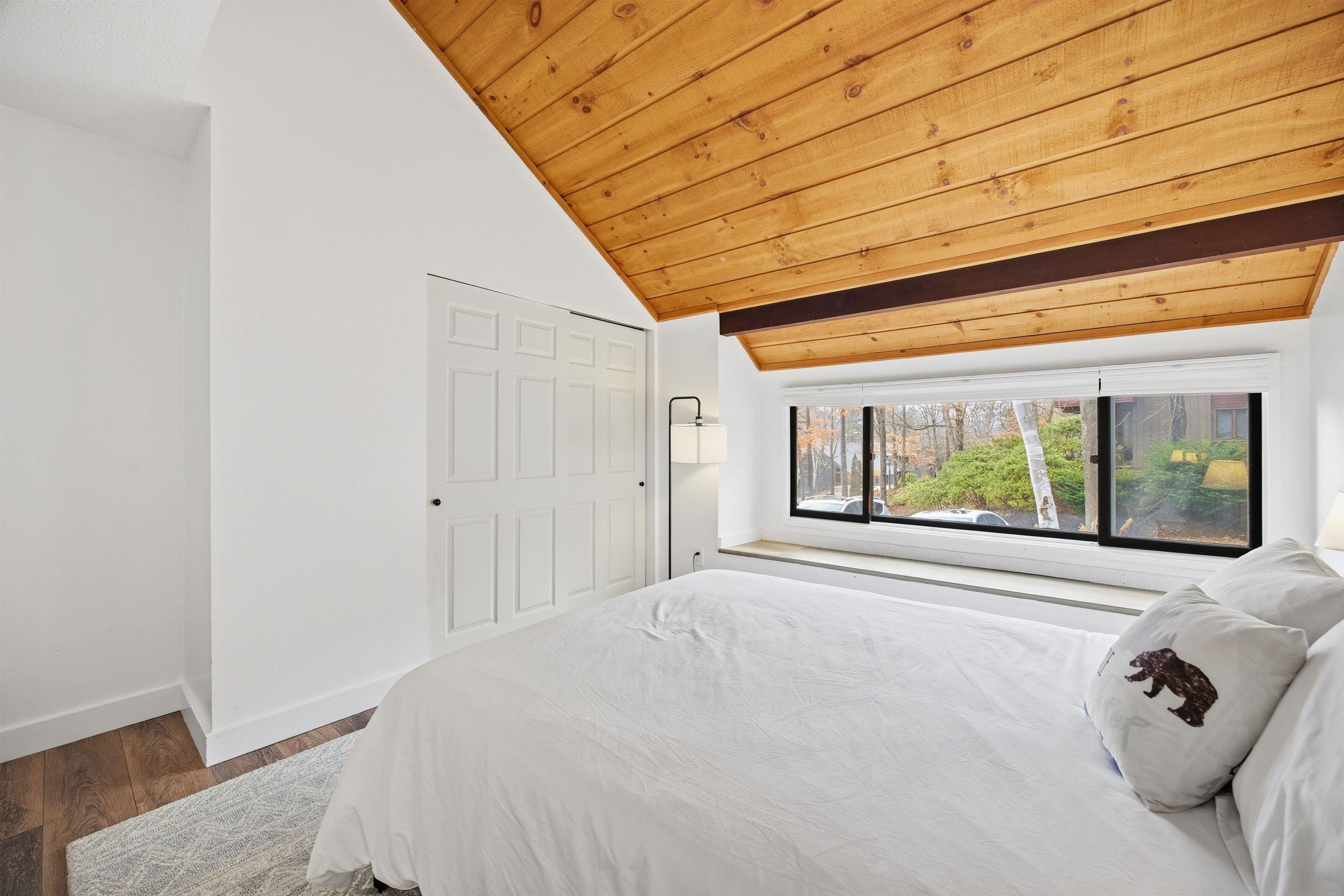 21 Osseo Road, Unit 3 Lincoln, NH 03251 - Photo 9 of 36