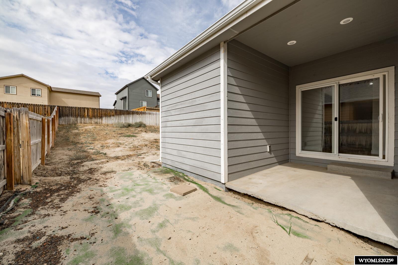 940 South 3rd Avenue Mills, WY 82644 - Photo 21 of 24