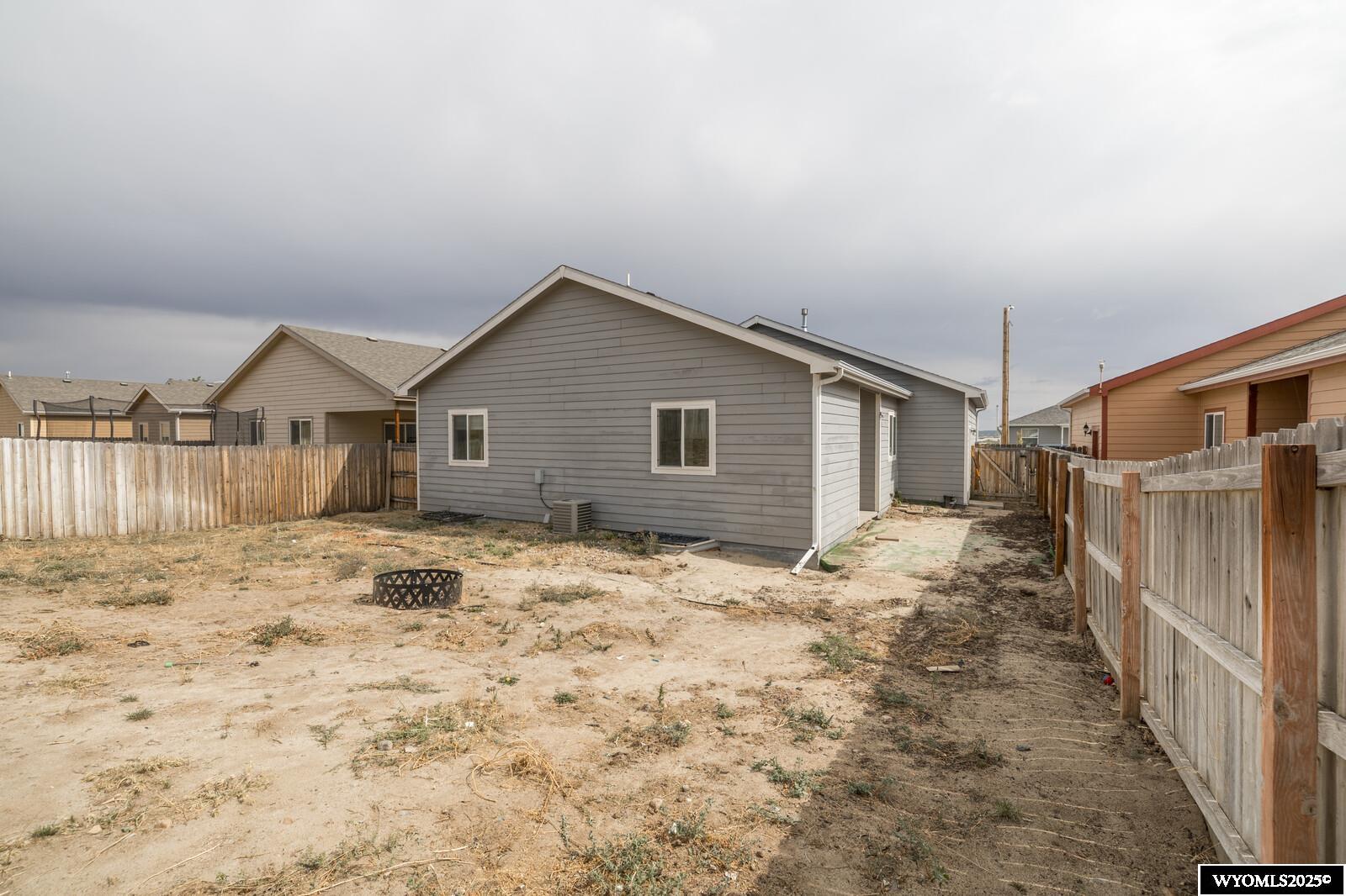 940 South 3rd Avenue Mills, WY 82644 - Photo 23 of 24