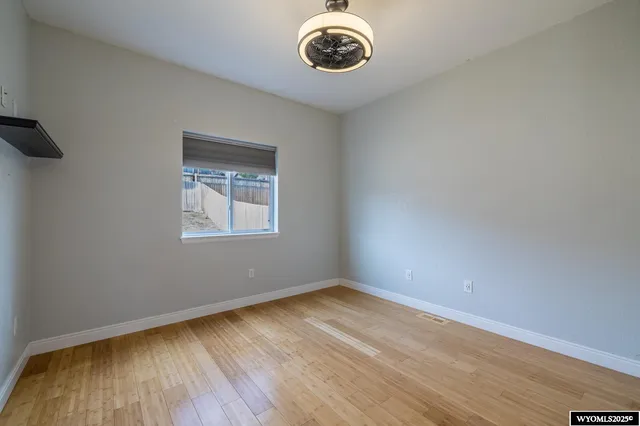 $315,000 | 940 South 3rd Avenue, Mills, WY 82644