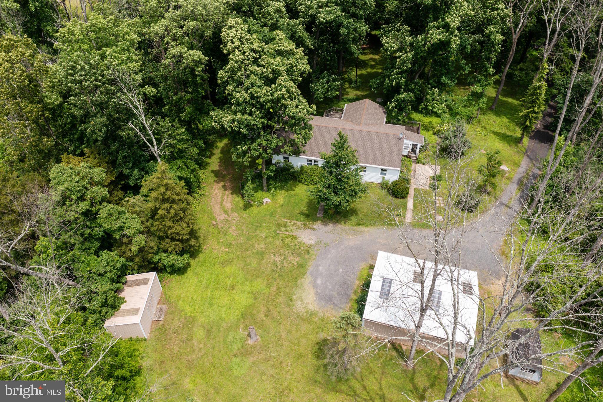2726 Yost Road Perkiomenville, PA 18074 - Photo 3 of 18 Gallery Image 3