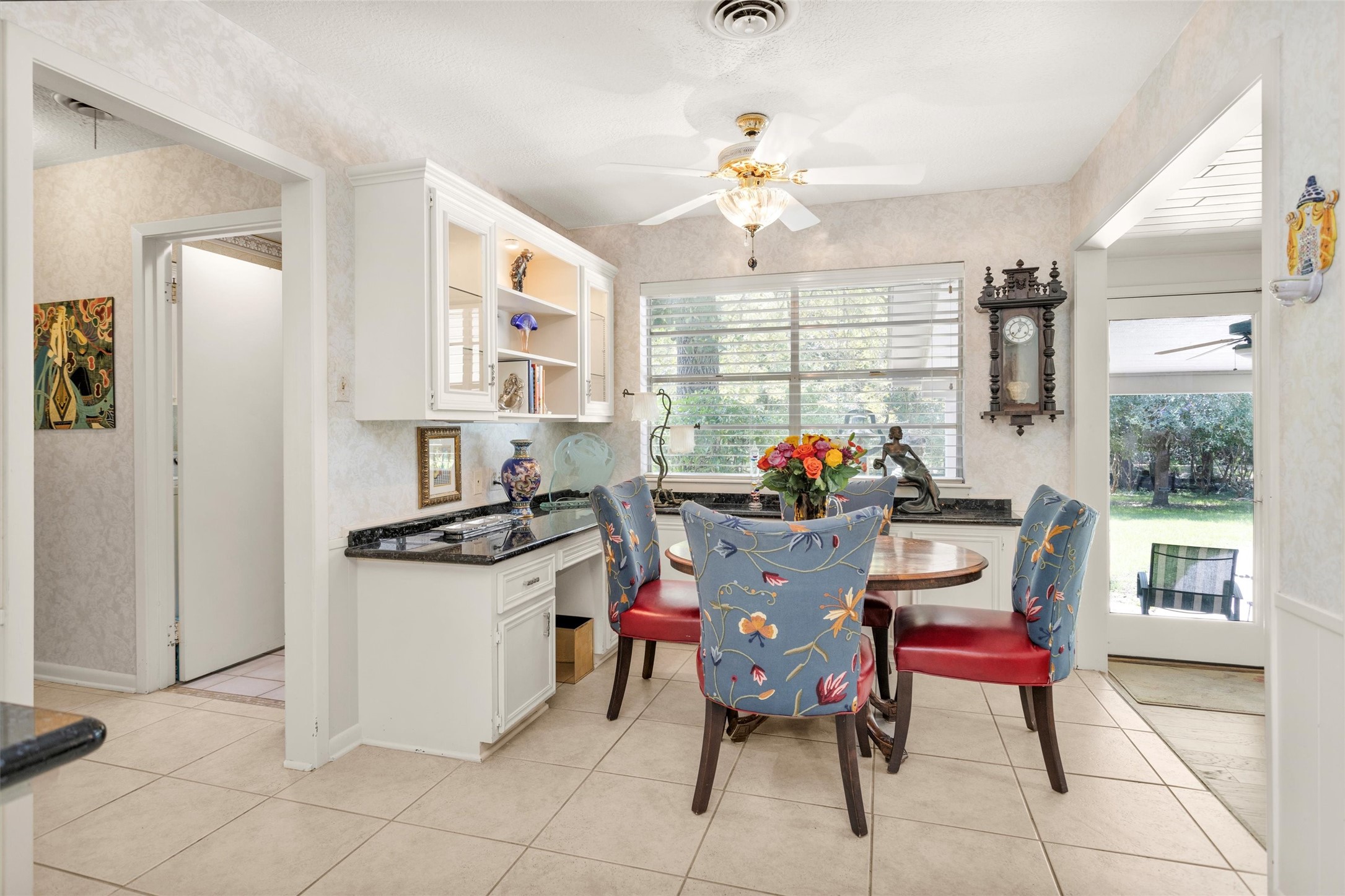 10135 Wahrenberger Road Conroe, TX 77304 - Photo 15 of 49