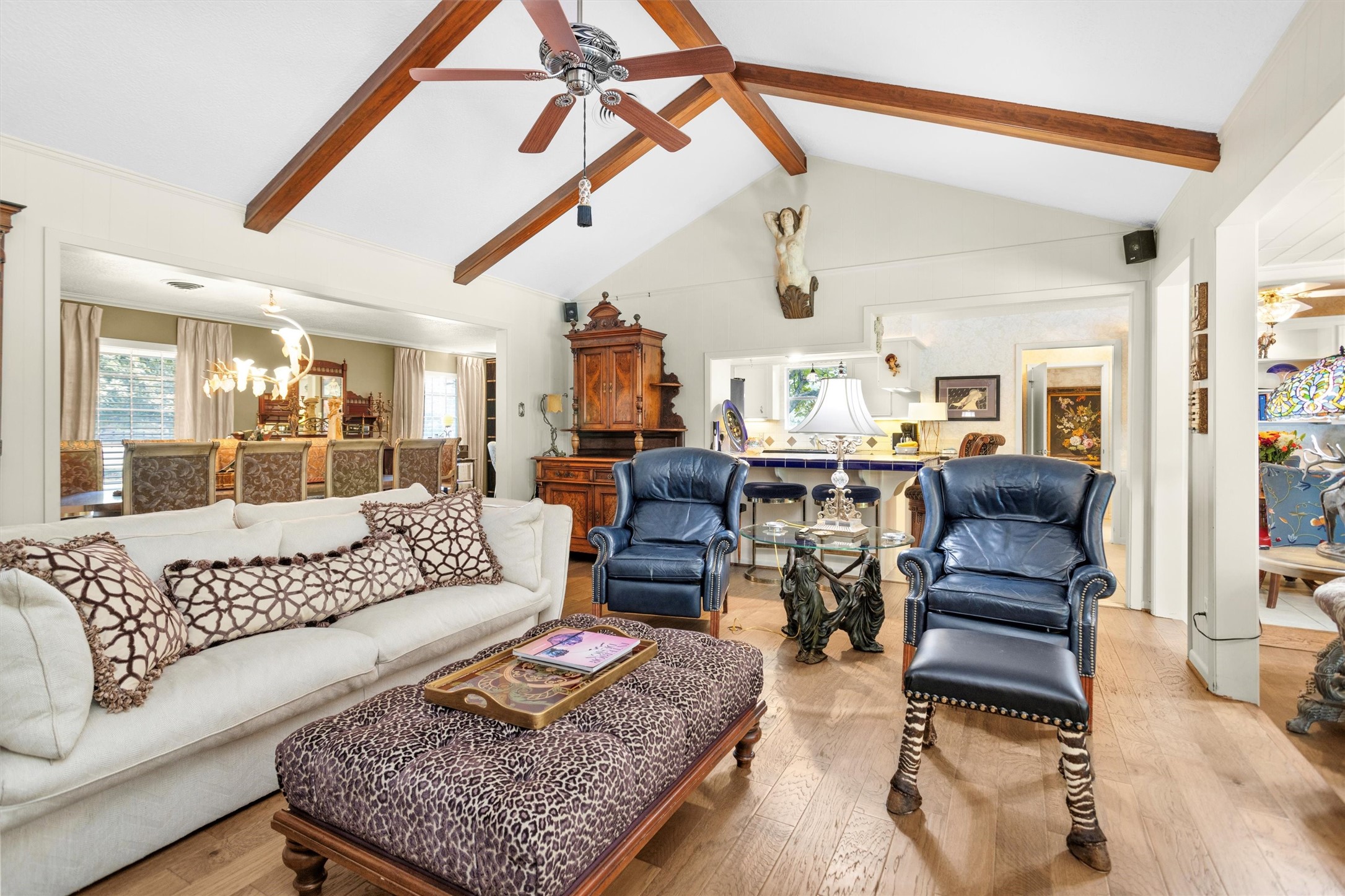 10135 Wahrenberger Road Conroe, TX 77304 - Photo 10 of 49 a living room with furniture and wooden floor