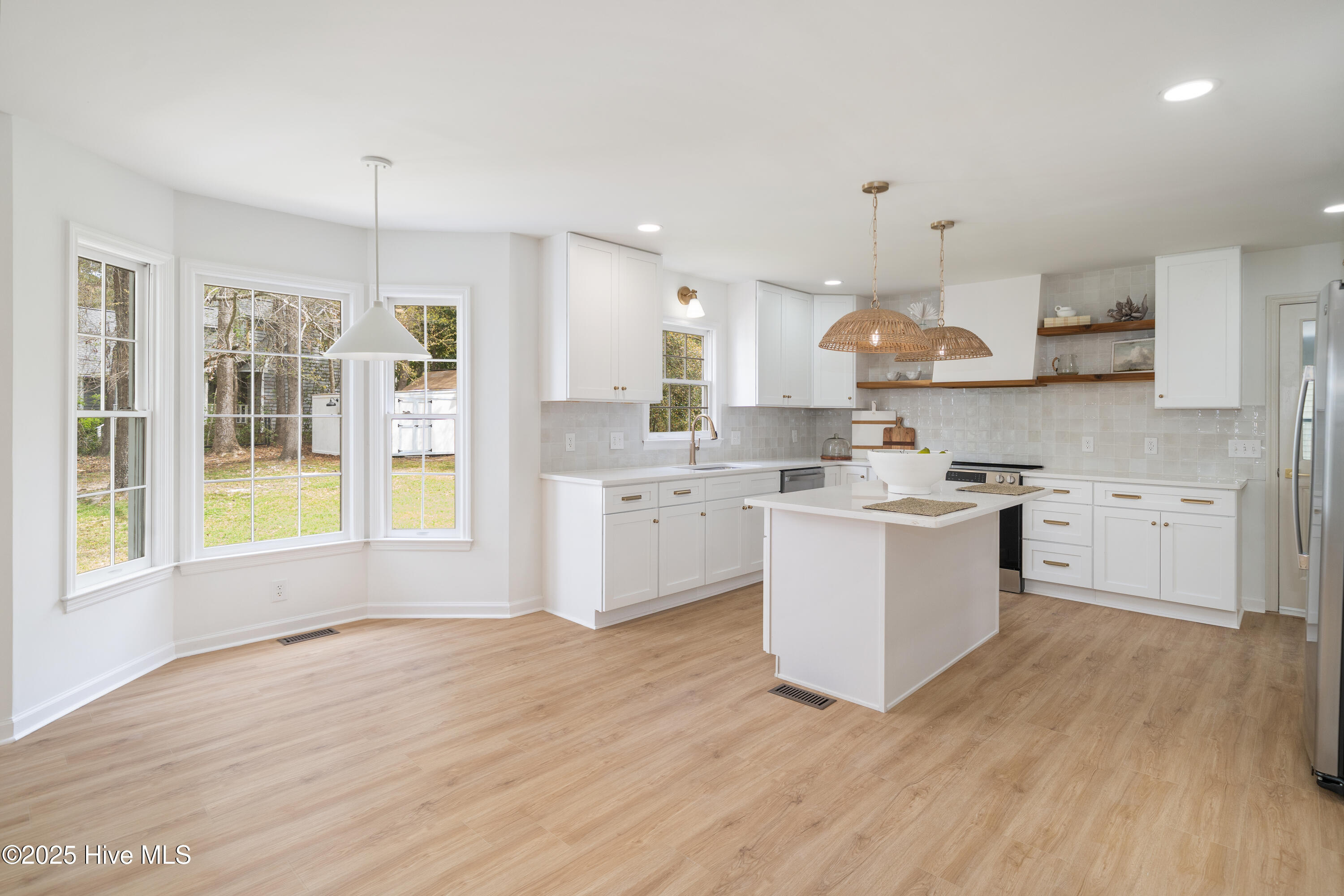 2640 Middle Sound Loop Road Wilmington, NC 28411 - Photo 11 of 37 DSC02104