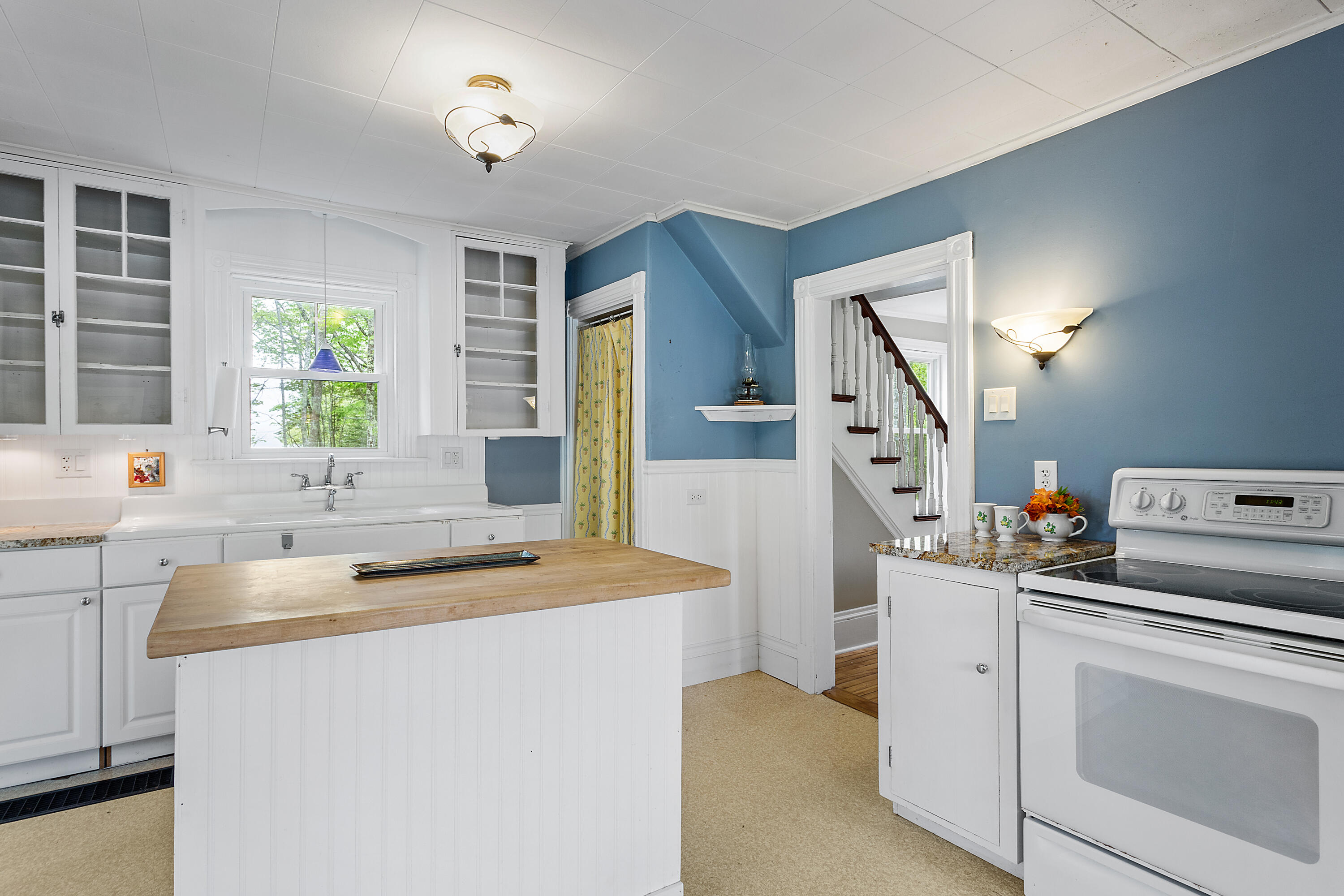 767 Ocean Point Road Boothbay, ME 04544 - Photo 9 of 35 20-767OceanPointRoad-Boothbay-KS