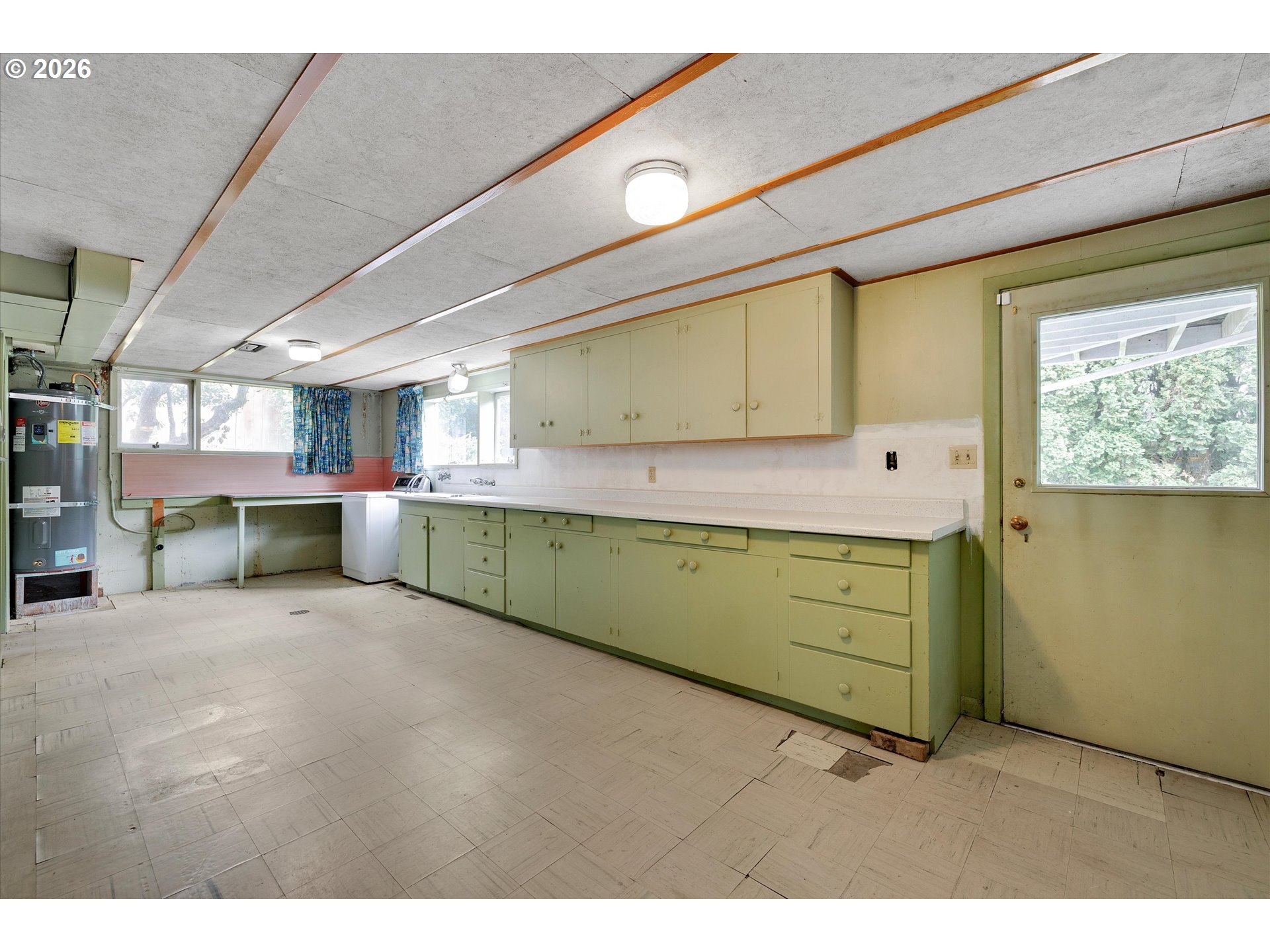 6836 Southwest Peyton Road Portland, OR 97223 - Photo 38 of 48 Gallery Image 38