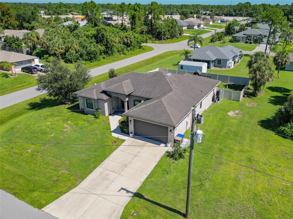 1480 Wise Drive North Port, FL 34286 - Photo 4 of 61 Gallery Image 4