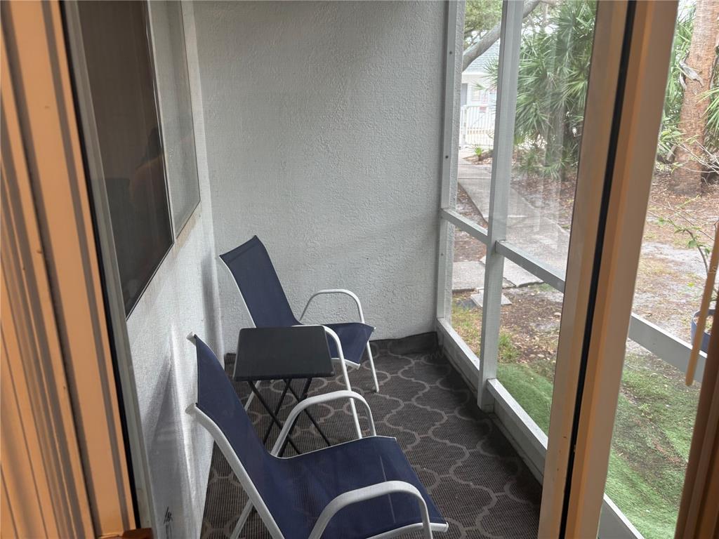 9122 Jake's Path Largo, FL 33771 - Photo 11 of 34