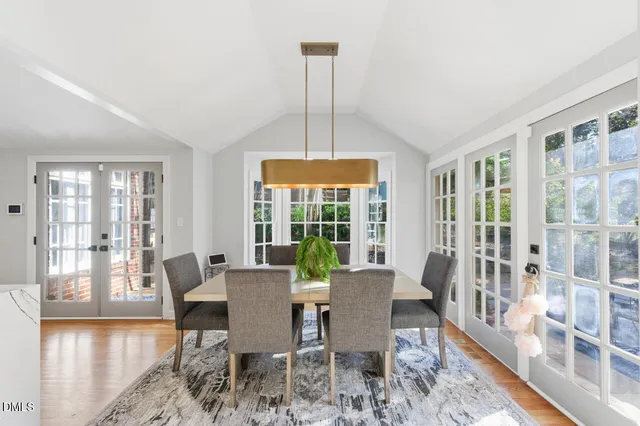 $1,500,000 | 7212 Pine Bark Court, Raleigh, NC 27615