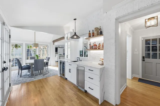 $1,500,000 | 7212 Pine Bark Court, Raleigh, NC 27615