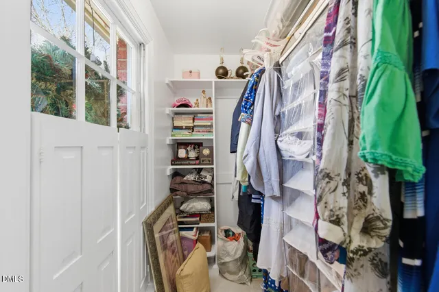 $1,500,000 | 7212 Pine Bark Court, Raleigh, NC 27615