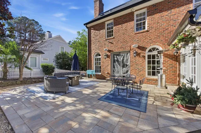 $1,500,000 | 7212 Pine Bark Court, Raleigh, NC 27615