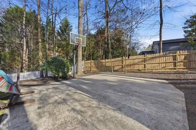 $1,500,000 | 7212 Pine Bark Court, Raleigh, NC 27615