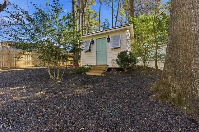 $1,500,000 | 7212 Pine Bark Court, Raleigh, NC 27615