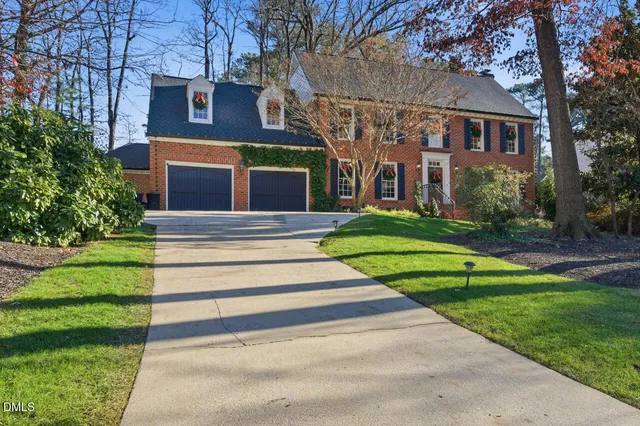 $1,500,000 | 7212 Pine Bark Court, Raleigh, NC 27615