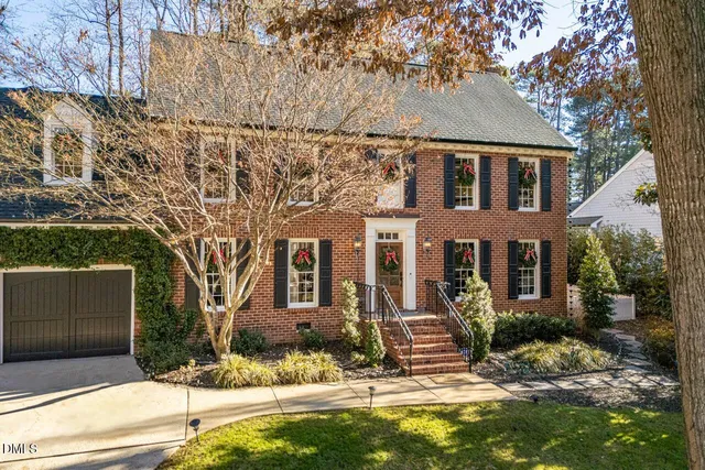$1,500,000 | 7212 Pine Bark Court, Raleigh, NC 27615