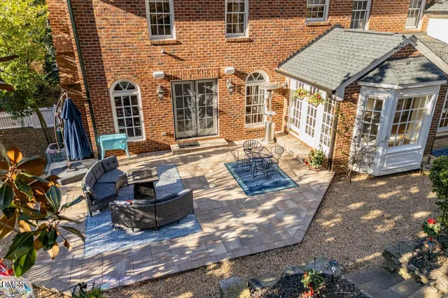 $1,500,000 | 7212 Pine Bark Court, Raleigh, NC 27615