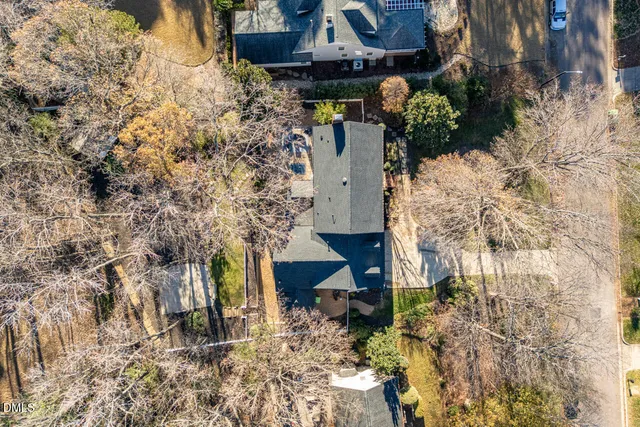 $1,500,000 | 7212 Pine Bark Court, Raleigh, NC 27615