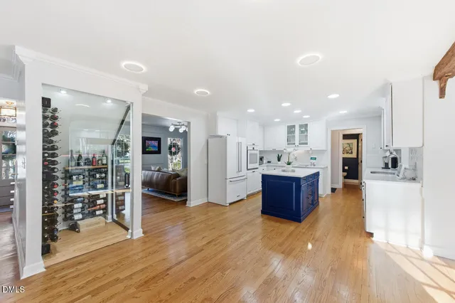 $1,500,000 | 7212 Pine Bark Court, Raleigh, NC 27615