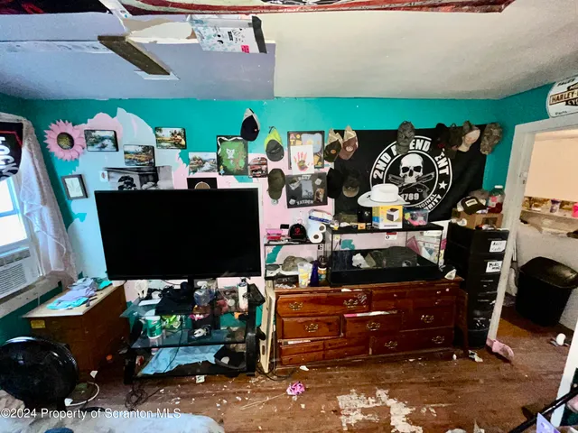 a view of yard with swimming pool and green space