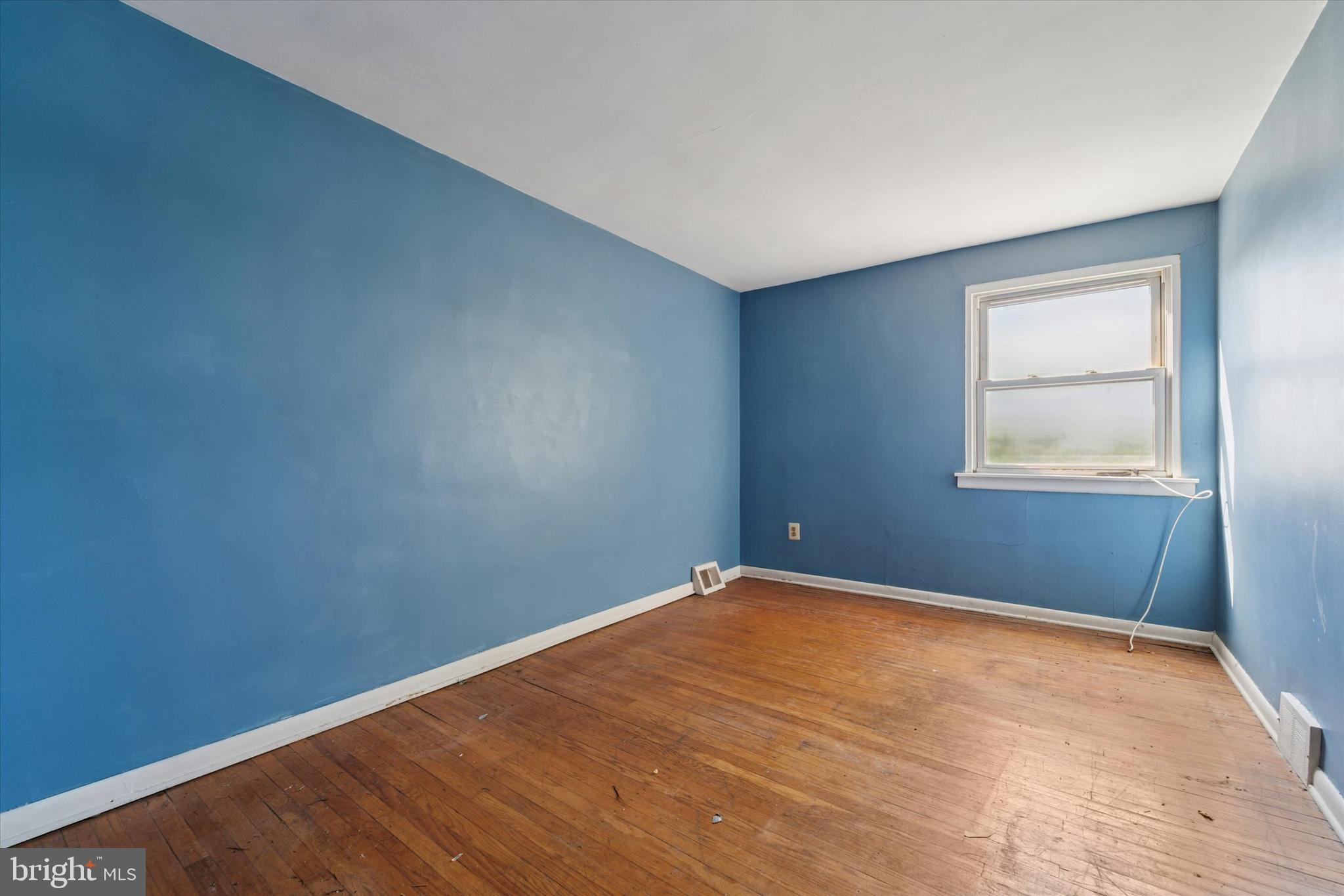 4014 Worrilow Road Brookhaven, PA 19015 - Photo 17 of 25 hardwoods in great shape, ready to be refinished
