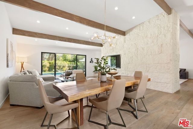 $2,995,000 | 11401 Dona Evita Drive, Studio City, CA 91604