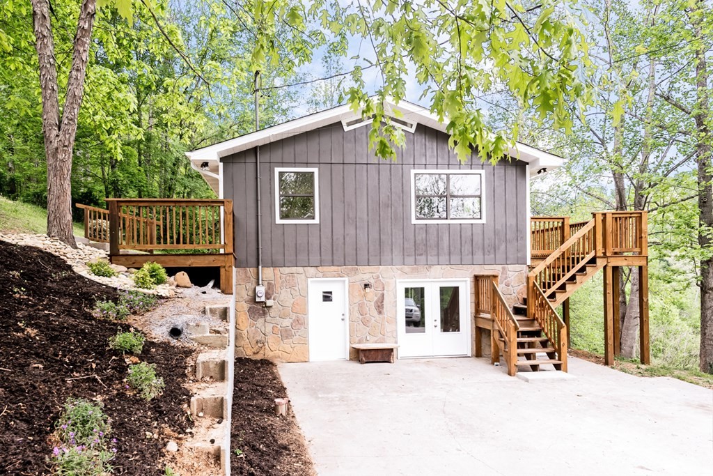 869 Sugar Loaf Road Sevierville, TN 37876 - Photo 23 of 36 Gallery Image 23