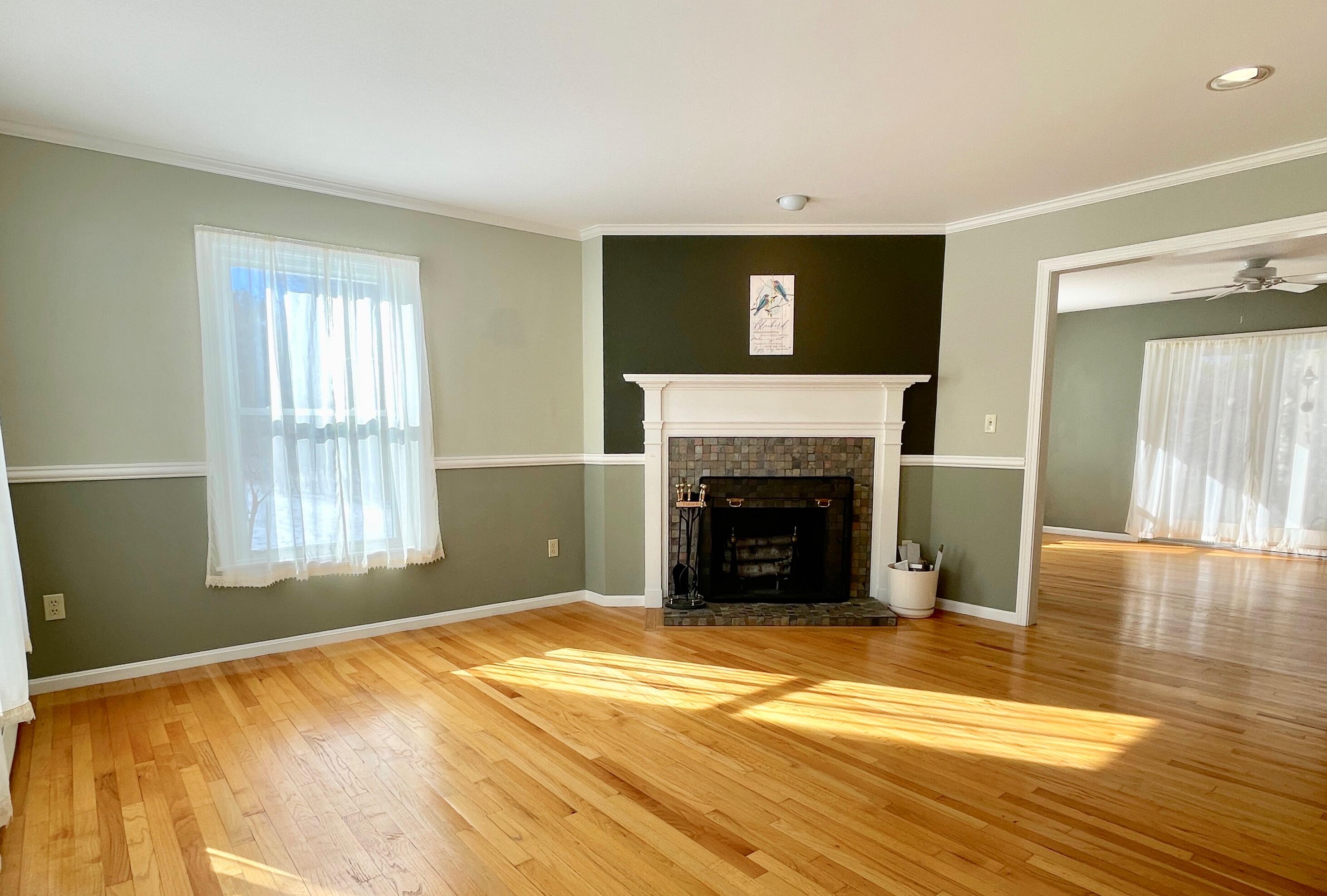 54 Field Road Cumberland, ME 04021 - Photo 21 of 87 Familyroom