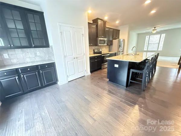 $3,800 | 1543 South Church Street, Charlotte, NC 28203