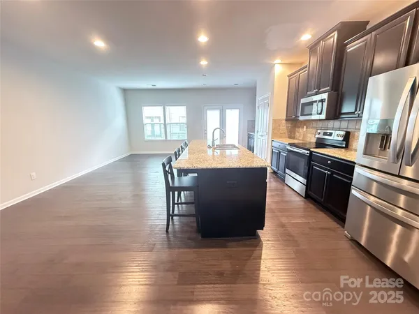 $3,800 | 1543 South Church Street, Charlotte, NC 28203