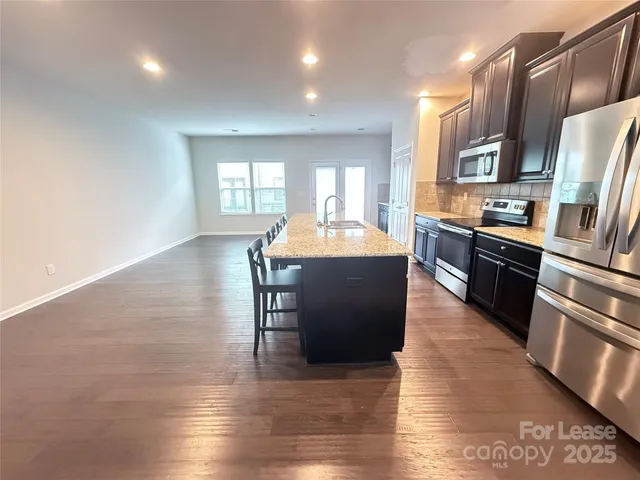 $3,800 | 1543 South Church Street, Charlotte, NC 28203