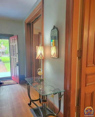 $253,000 | 131 Southwest Clay Street, Topeka, KS 66606