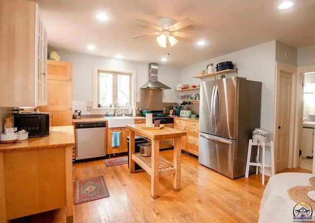 $253,000 | 131 Southwest Clay Street, Topeka, KS 66606