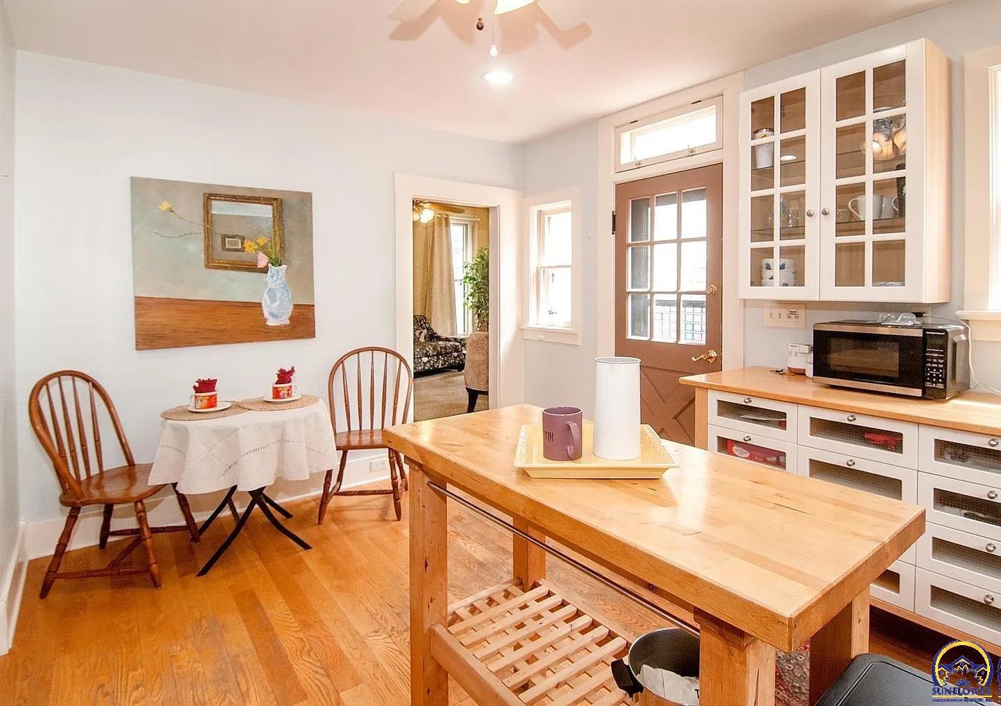 131 Southwest Clay Street Topeka, KS 66606 - Photo 17 of 70