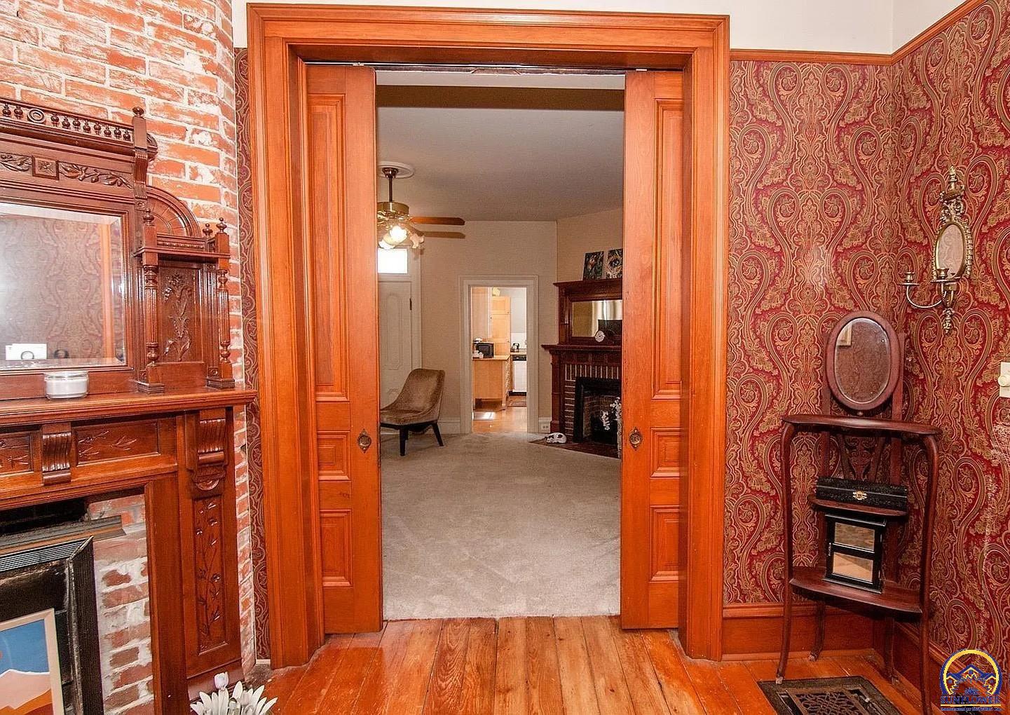 131 Southwest Clay Street Topeka, KS 66606 - Photo 24 of 70