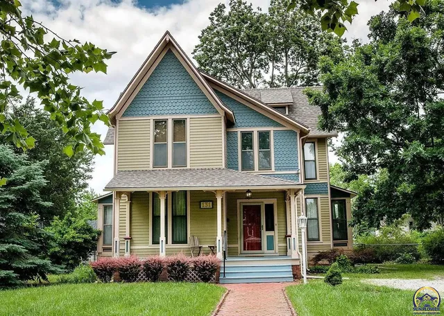 $253,000 | 131 Southwest Clay Street, Topeka, KS 66606