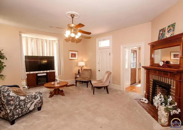 $253,000 | 131 Southwest Clay Street, Topeka, KS 66606