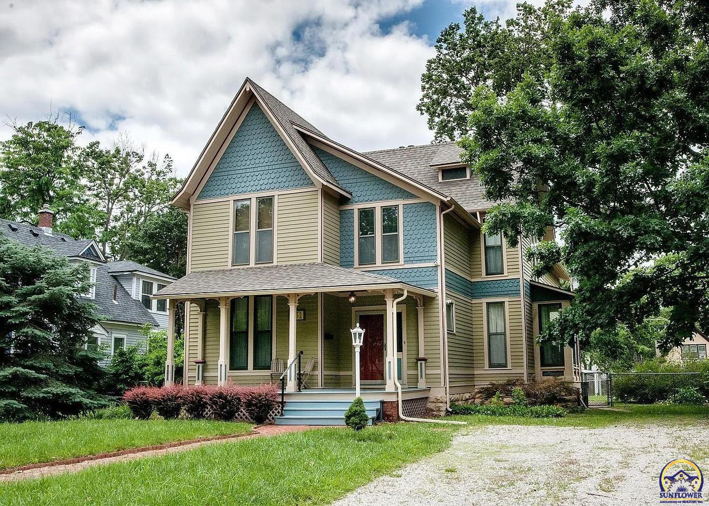 131 Southwest Clay Street Topeka, KS 66606 - Photo 5 of 70